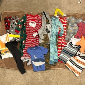 Boys 2T clothing (19 items)